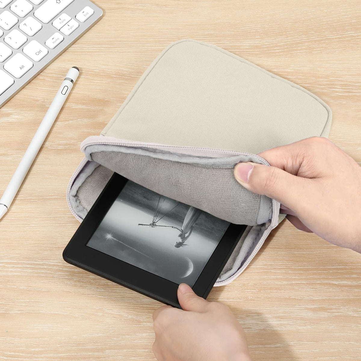 Dadanism 6-7 Inch Protective Sleeve Carrying Case for Kindle - Fits 6",8" Models, Including Kindle Paperwhite & Oasis E-Reader